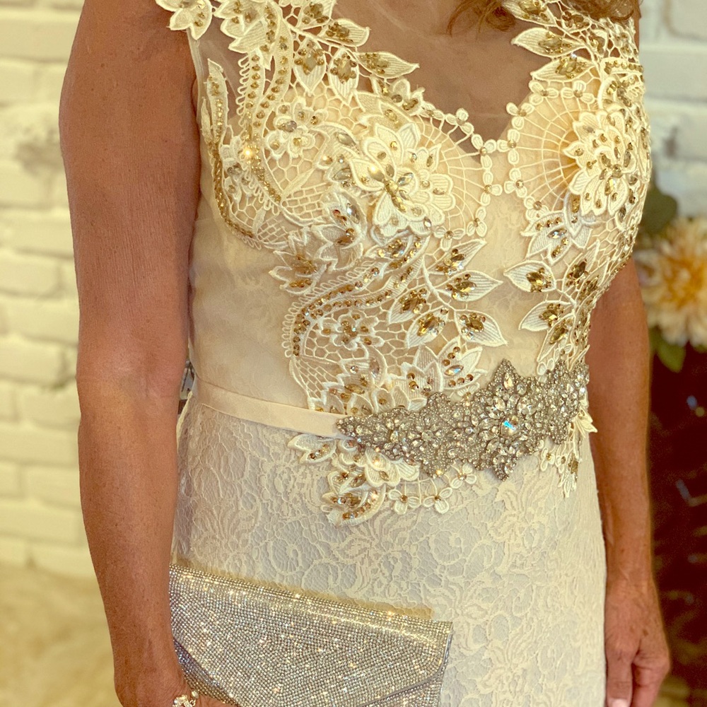 Special occasion lace  gown